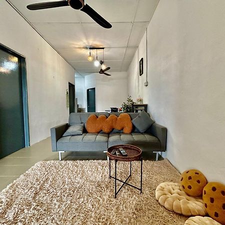 Entire 33 Cozy House • 3 Bedroom @ Alma Bukit Mertajam Eksteriør billede