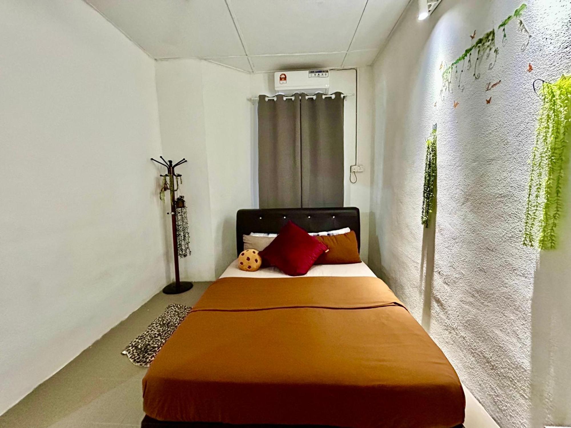 Entire 33 Cozy House • 3 Bedroom @ Alma Bukit Mertajam Eksteriør billede
